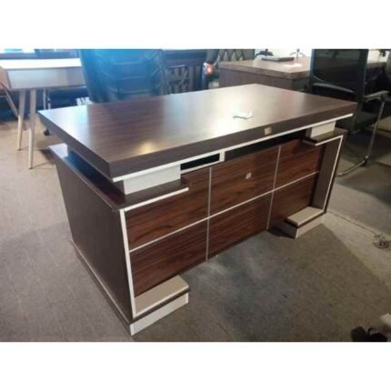 Office Table BF182