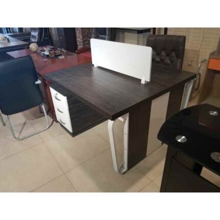 Workstation 2 Person R28