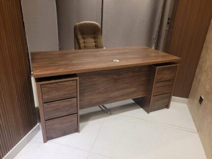 Office Table (16)